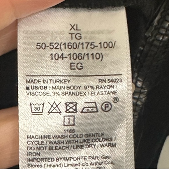 Banana Republic Long Sleeve Jersey V Neck Surplice Top Black - Picture 4 of 5